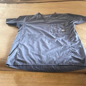 Carhartt scrub top